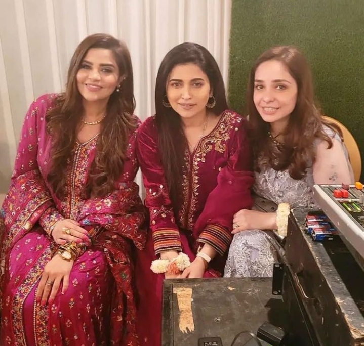 Celebrities Spotted At Sohail Javed's Daughter's Wedding