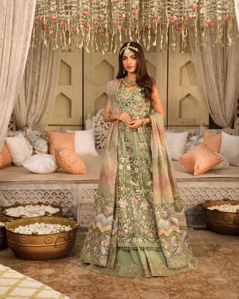 Kinza Hashmi Gorgeous Bridal Look For Saira Shakira