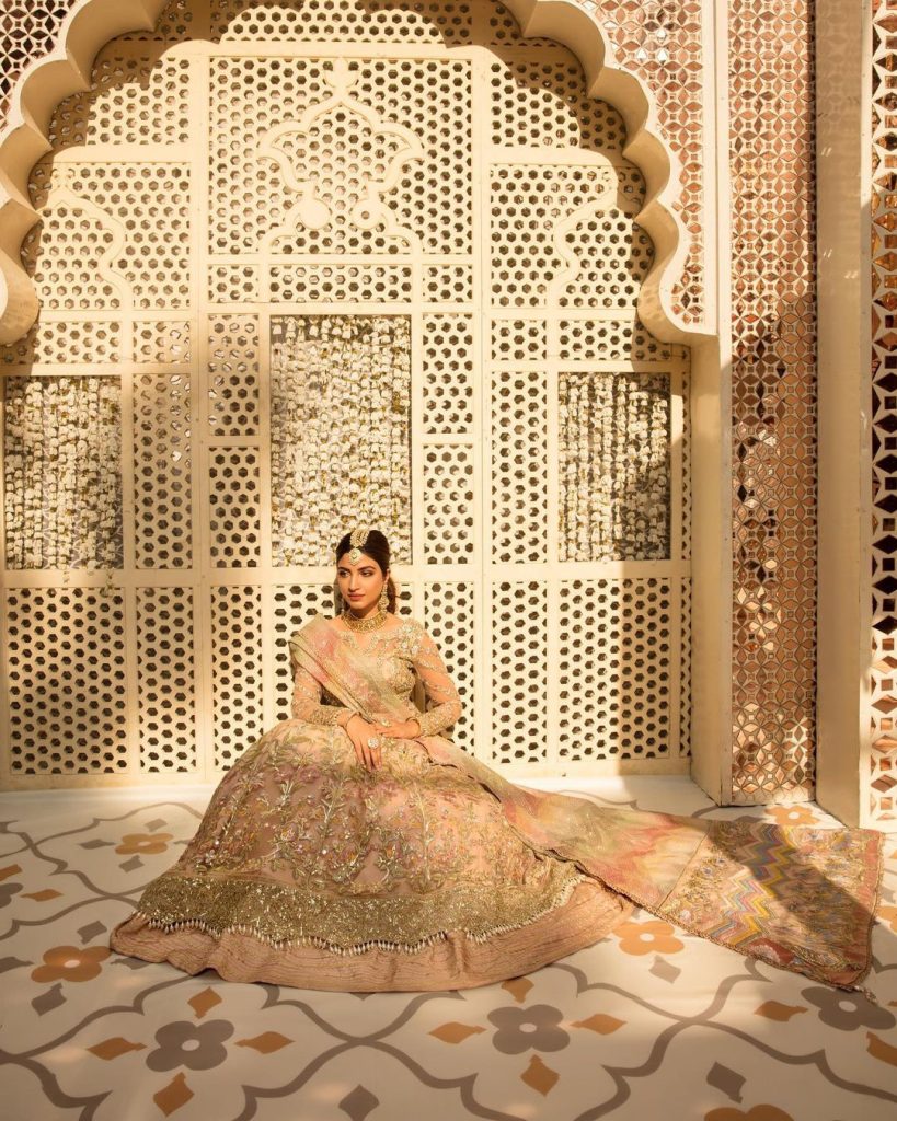 Kinza Hashmi Gorgeous Bridal Look For Saira Shakira