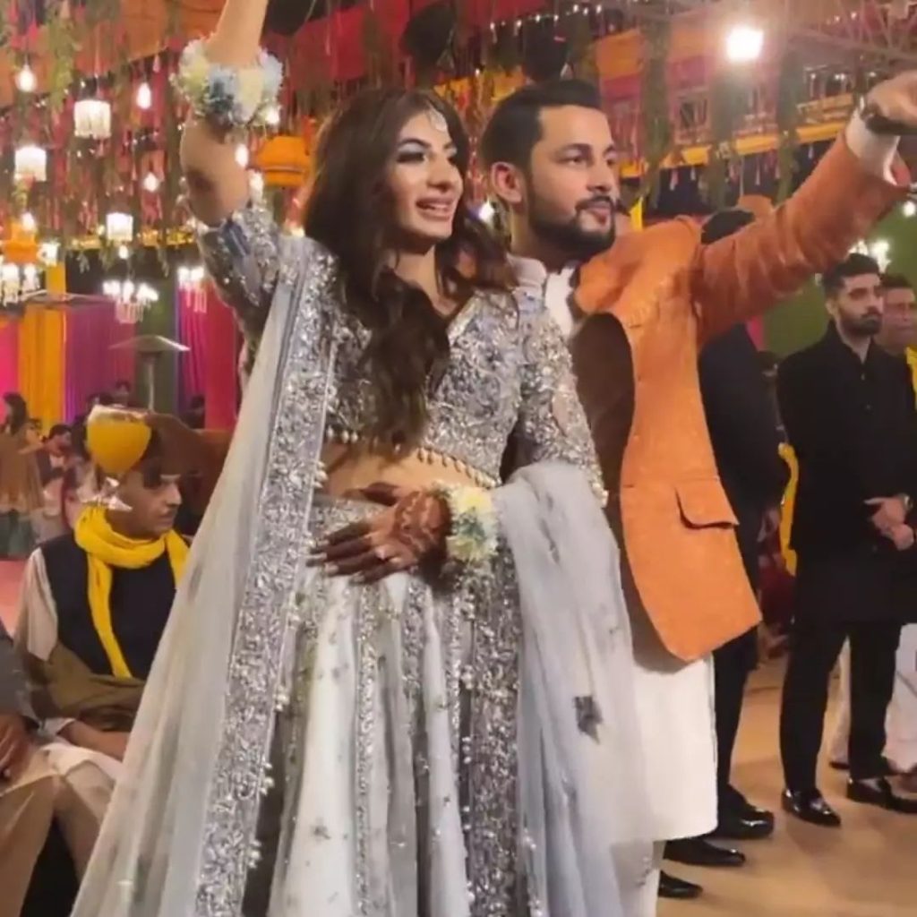 Mariam Ansari's Dance At Qawali Night Invites Public Backlash