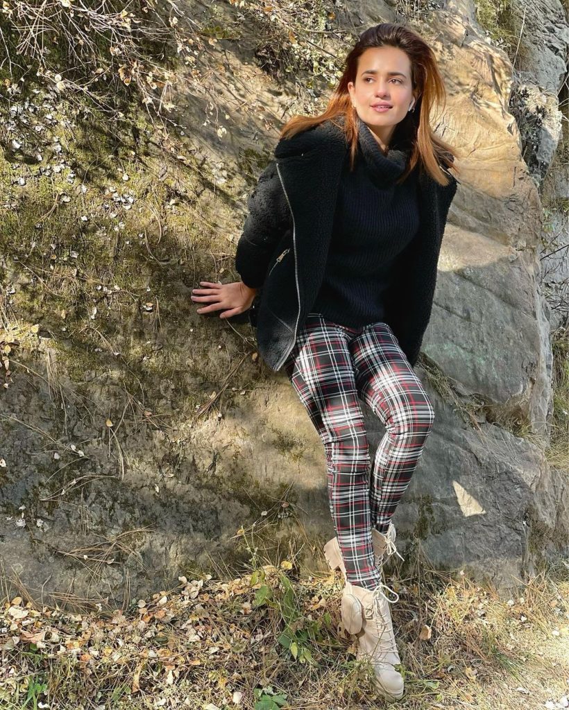 Sumbul Iqbal's Latest Captivating Pictures From Nathia Gali