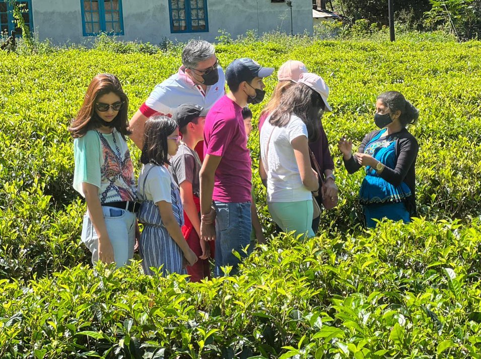 Sunita Marshall And Family Vacationing In Sri Lanka