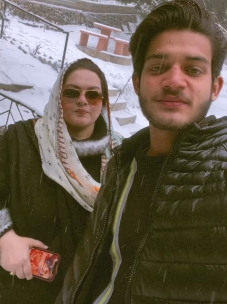 Aiman Khan & Muneeb Butt Enjoying Snow in Murree