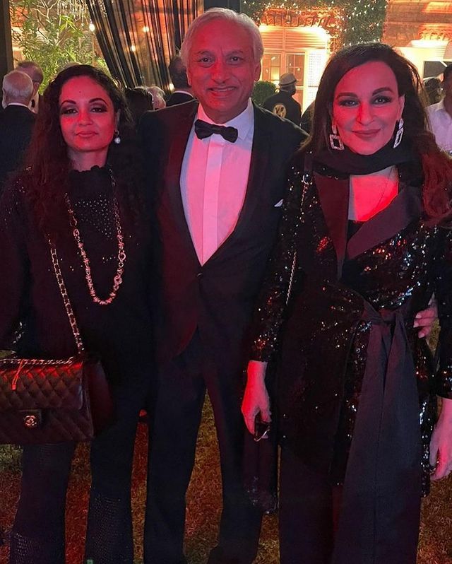 Pakistani Celebrities At James Bond-Themed Party In Karachi