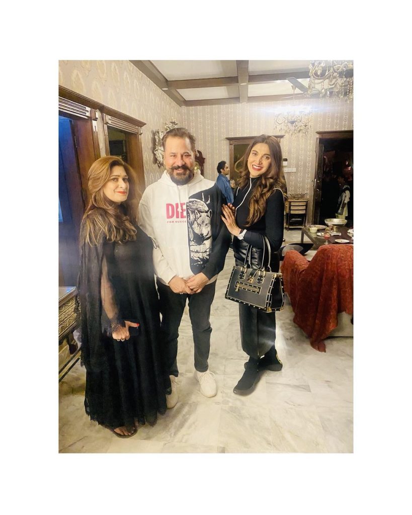 Sana Fakhar Clicks From Friends' Get-Together