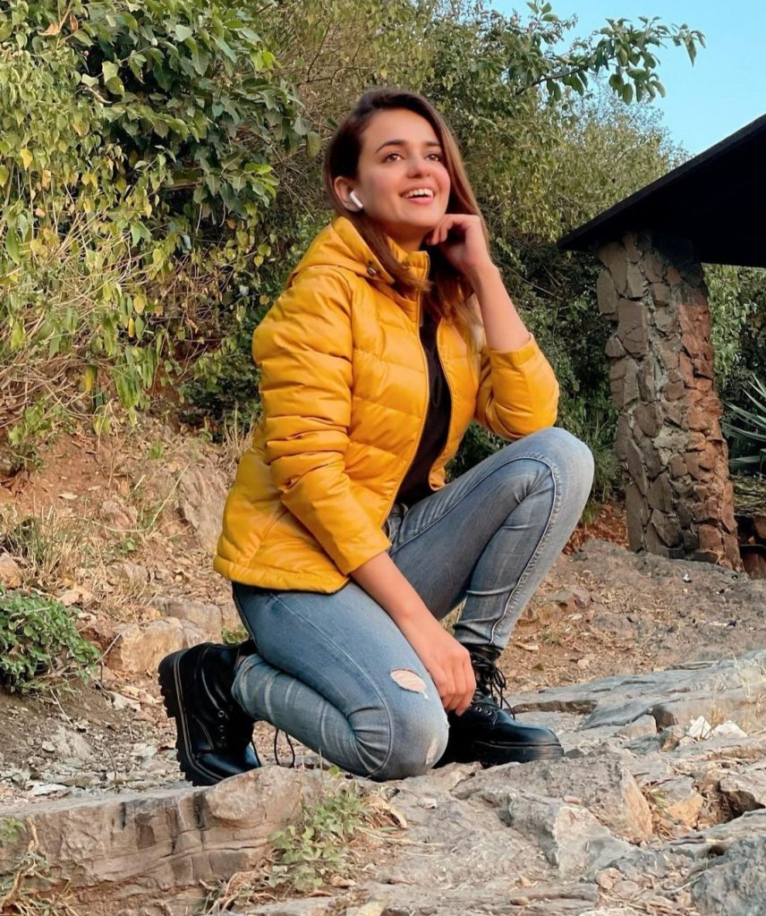 Adorable Clicks From Sumbul Iqbal's Recent Trip to Islamabad