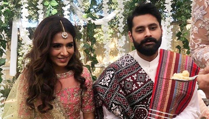 Mansha Pasha Gorgeous Pictures From Recent Weddings