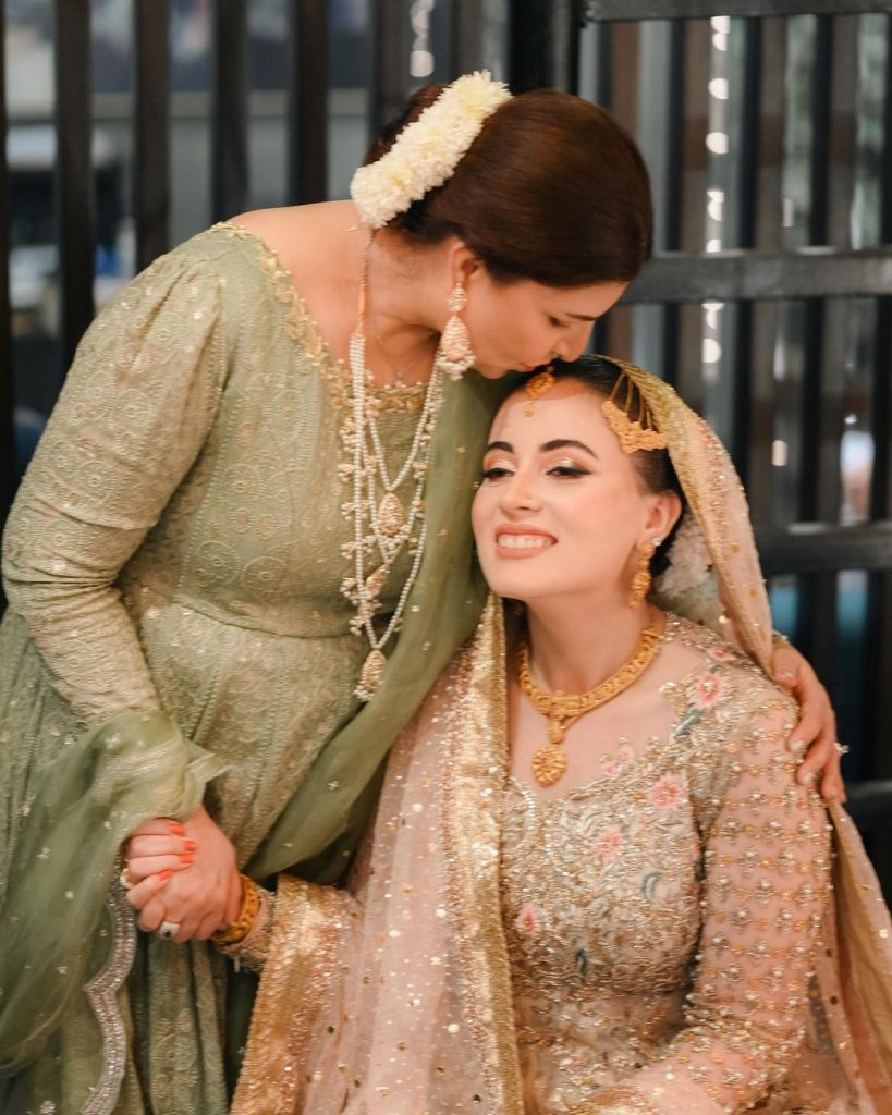 Shagufta Ejaz's Daughter Anya's HD Wedding Pictures