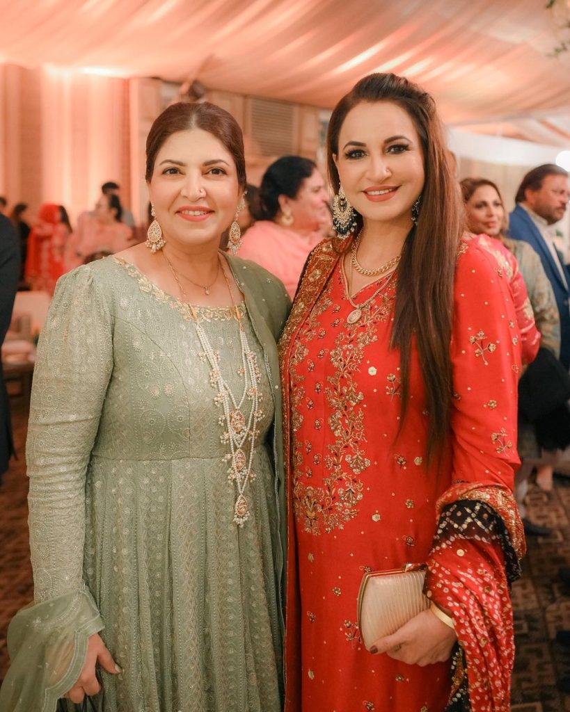 Celebrities Spotted At Shagufta Ejaz's Daughter's Wedding - HD Pictures