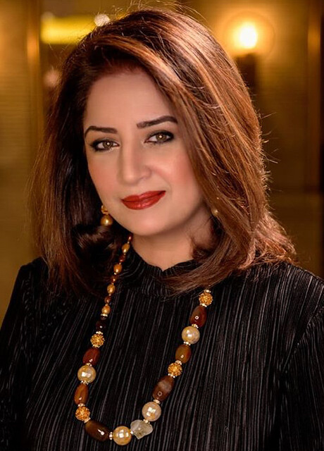 Older Pakistani Actresses Who Are Modern In Real Life