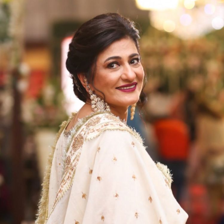 Old Pakistani actresses who are trendy in real life