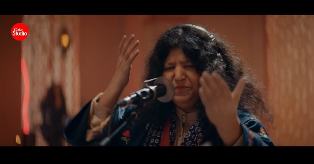 Popular Bollywood Singer Praises Abida Parveen's Tu Jhoom