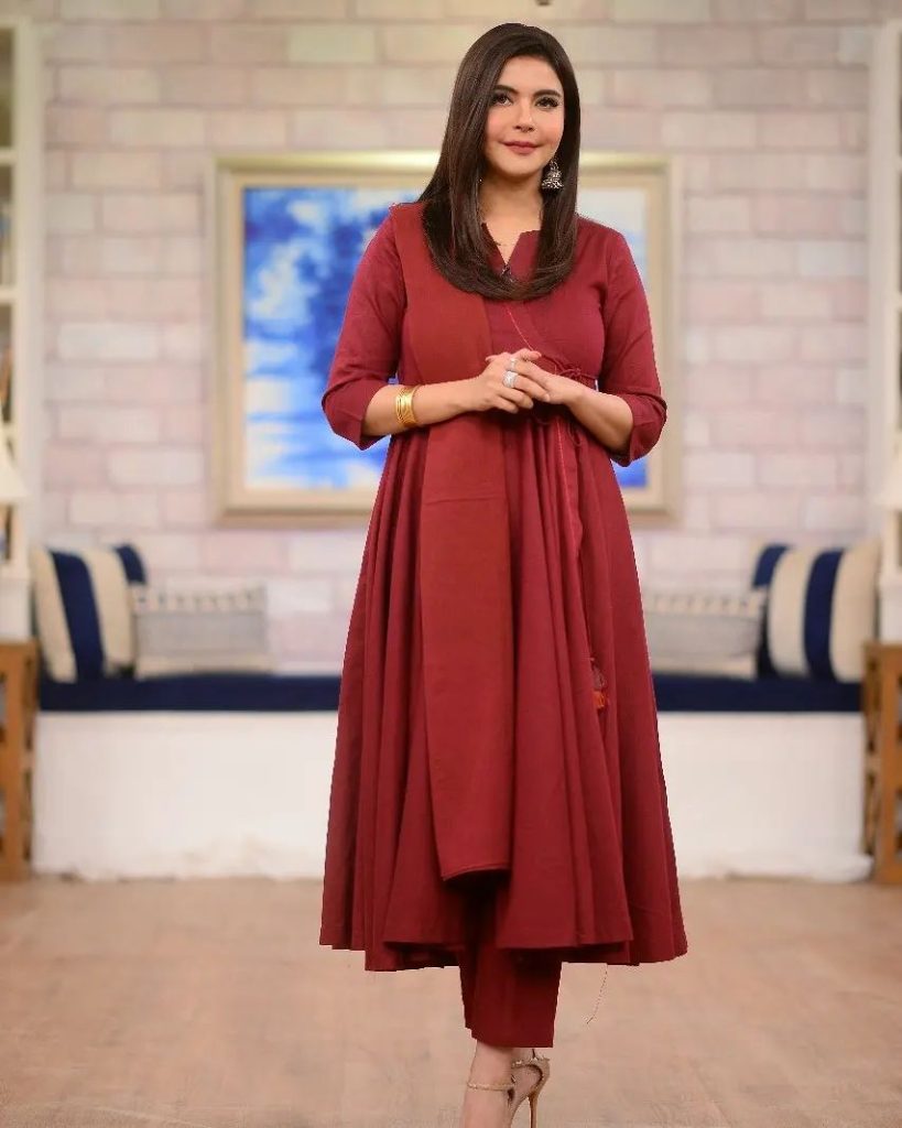 recent-dazzling-pictures-of-nida-yasir-from-usa-reviewit-pk