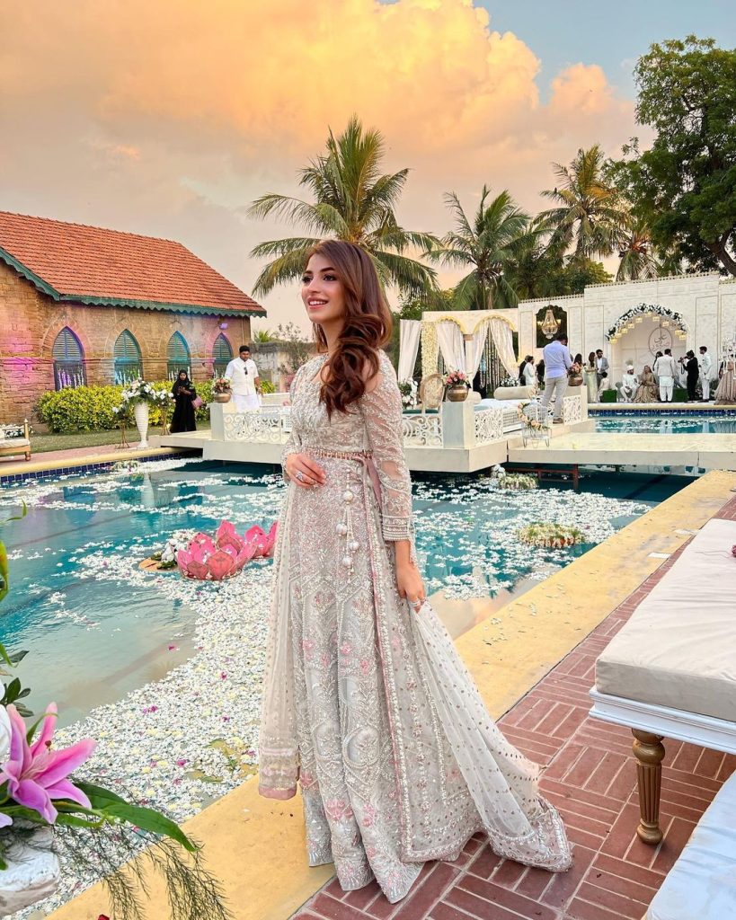 Beautiful Pictures Of Kinza Hashmi From Saboor's Wedding