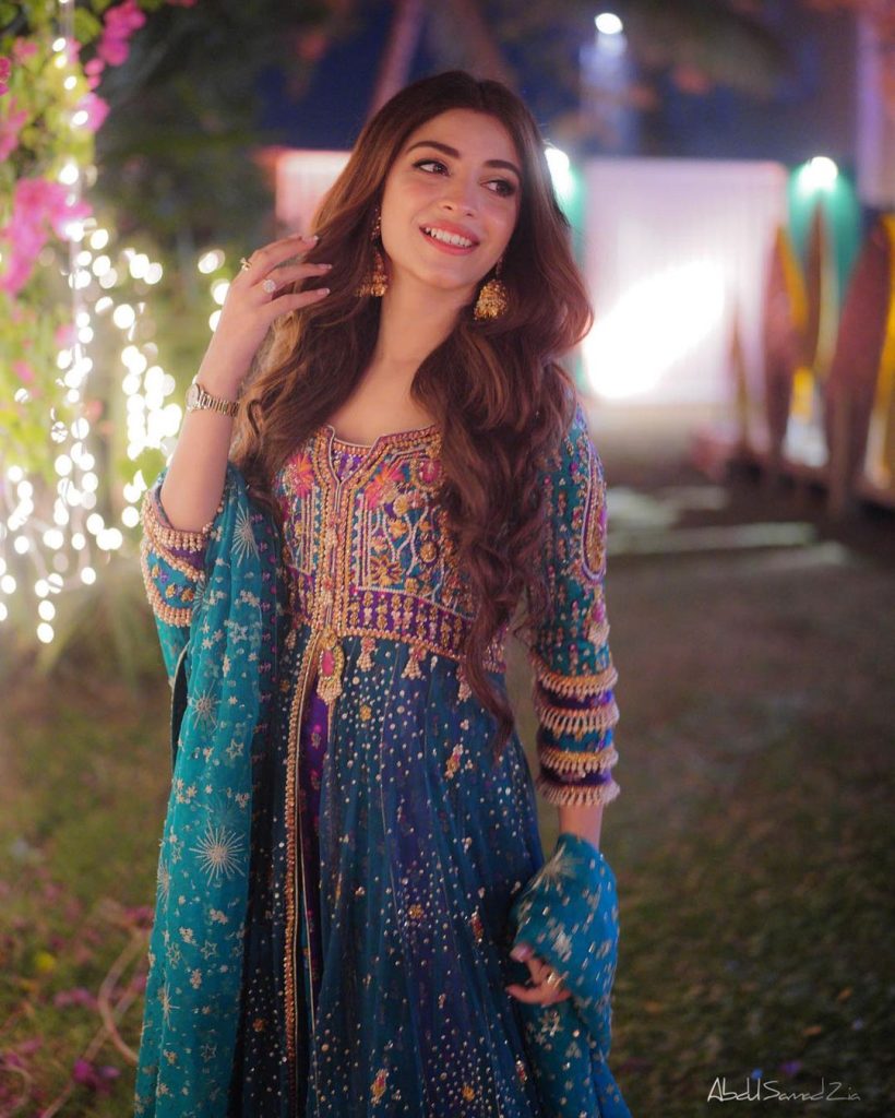 Beautiful Pictures Of Kinza Hashmi From Saboor's Wedding