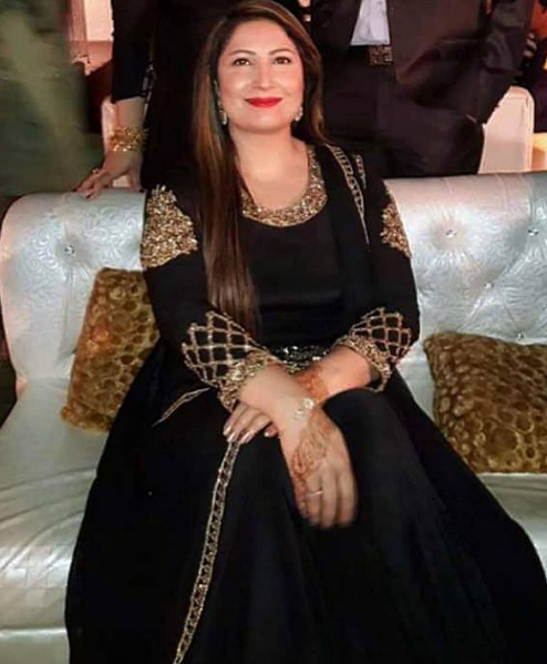 Saima Noor Reveals Her Real Age