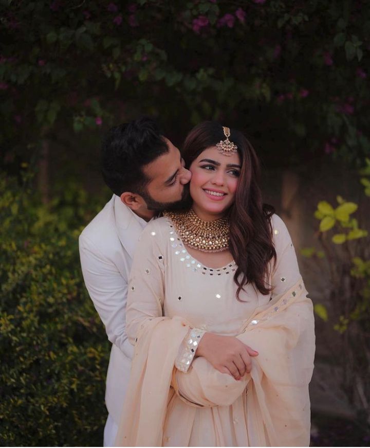 Anamta Qureshi Stuns In White Alongside Husband