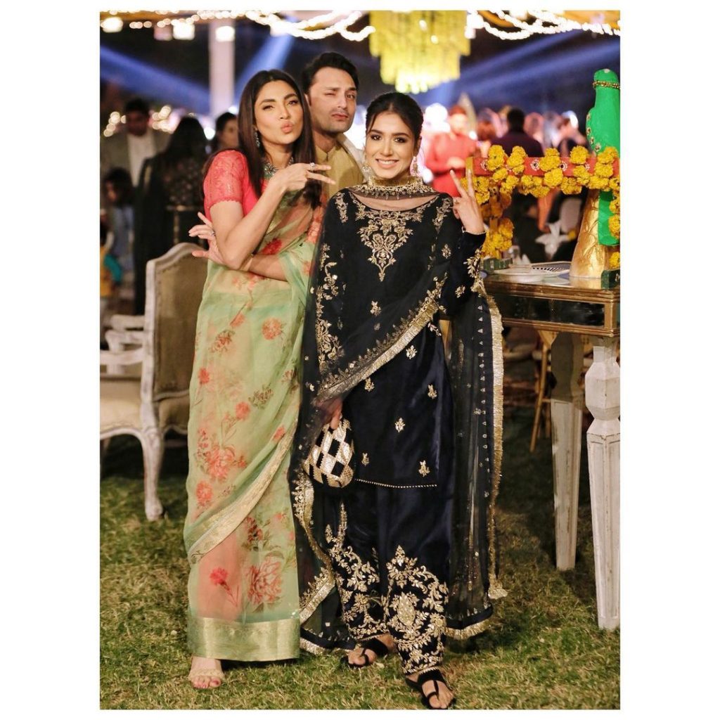 Mansha Pasha Gorgeous Pictures From Recent Weddings