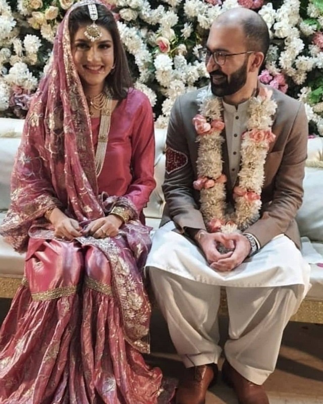 Shahveer Jafery' Cousin and Famous Blogger Momina Sundus Got Married