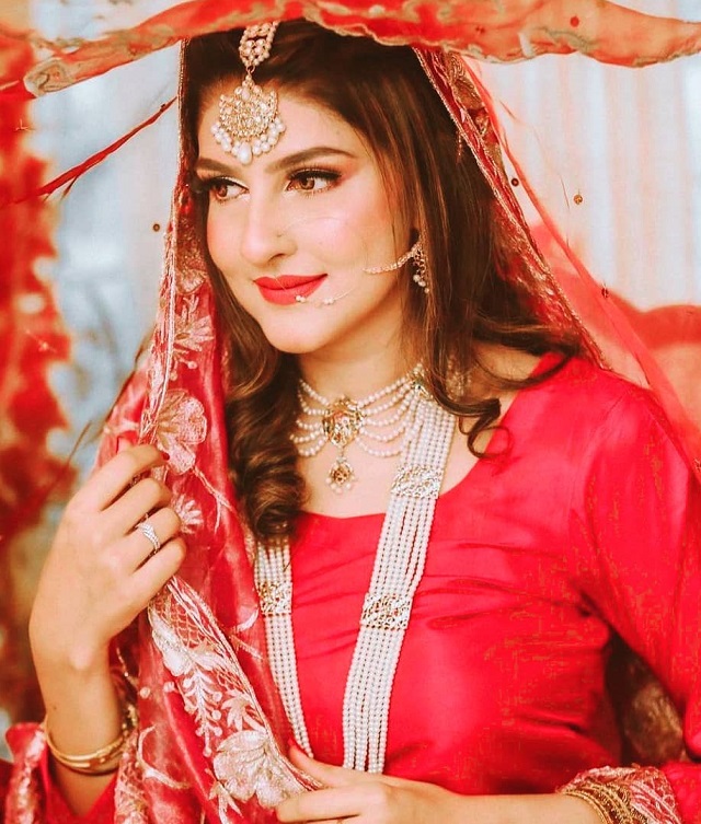 Shahveer Jafery' Cousin and Famous Blogger Momina Sundus Got Married