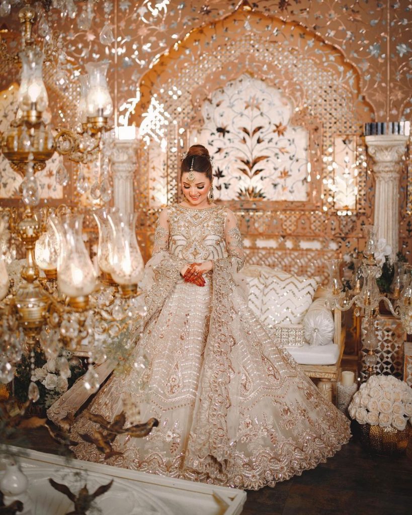 Rabeeca Khan Dons Perfect Off White & Gold Embellished Outfit