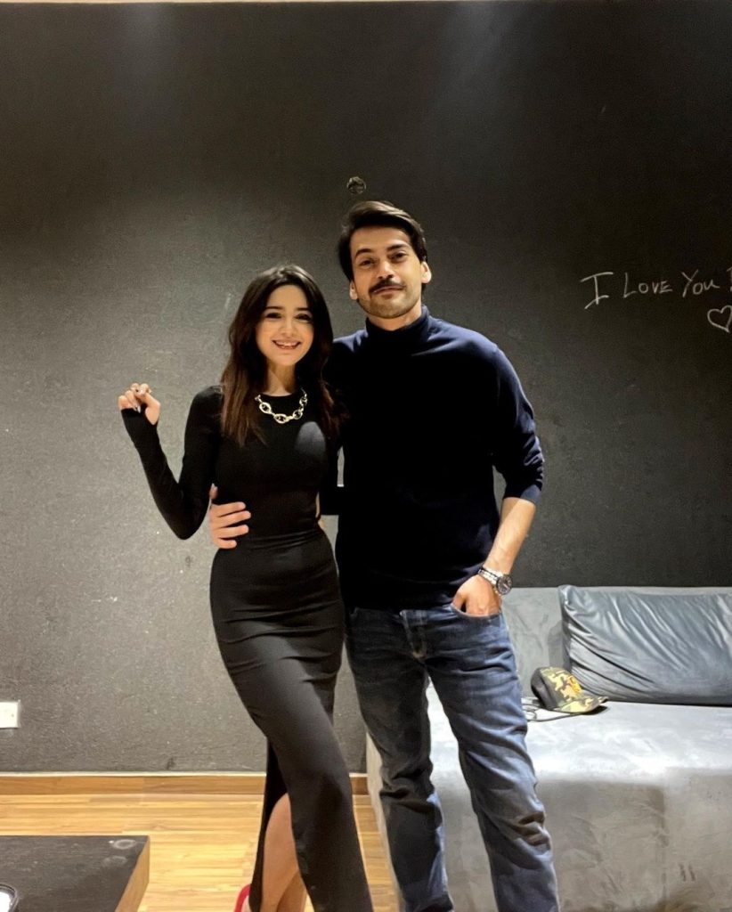 Aima Baig And Shahbaz Shigri’s Recent Valentine Pictures Outrage Public