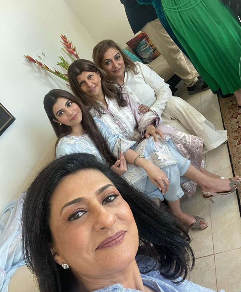 Bushra Ansari Hosts Brunch For Her Friends