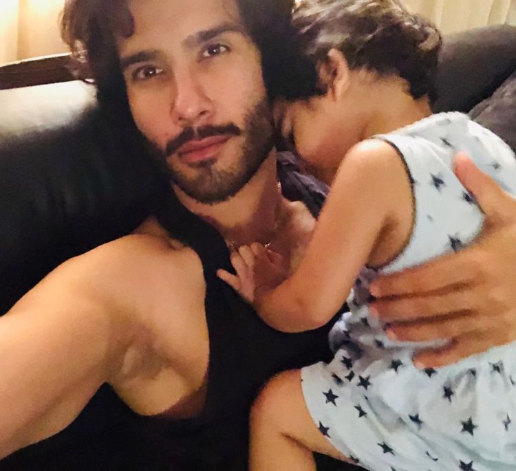 Feroze Khan And Alizeh Blessed With A Baby Girl