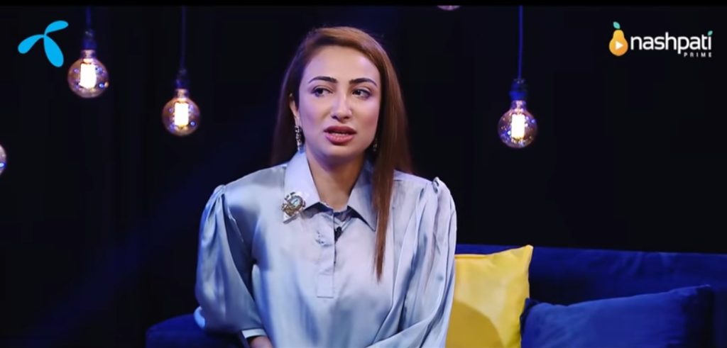 Anoushey Ashraf's Criticism on Khalil Ur Rehman Qamar & Mere Paas Tum Ho