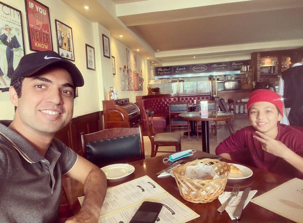 Iqrar Ul Hassan & Qurat ul Ain Iqrar Beautiful Family Pictures