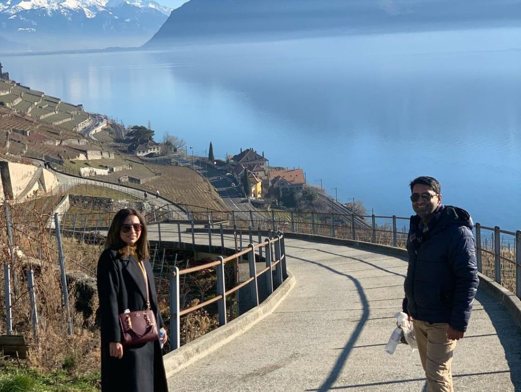 Anchor Maria Memon Dazzling Pictures From Europe