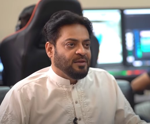 Did Aamir Liaquat Just Justify Marrying Your Adopted Daughters