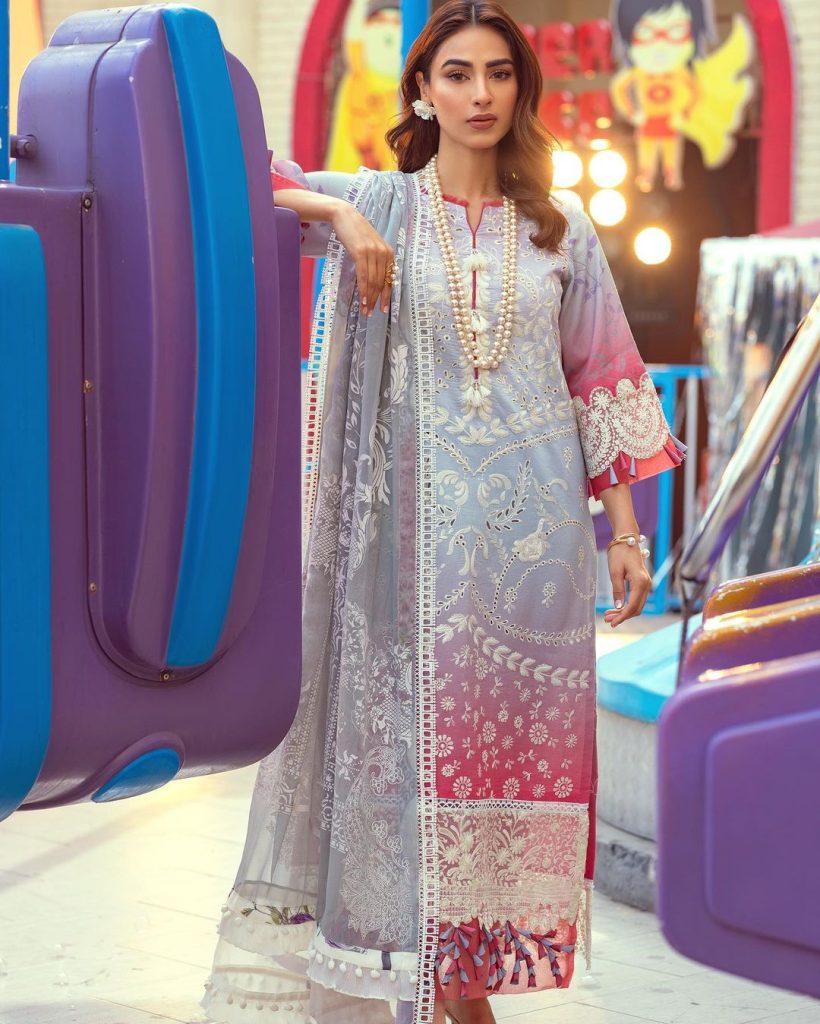 Asifa & Nabeel Luxury Lawn Collection 2022