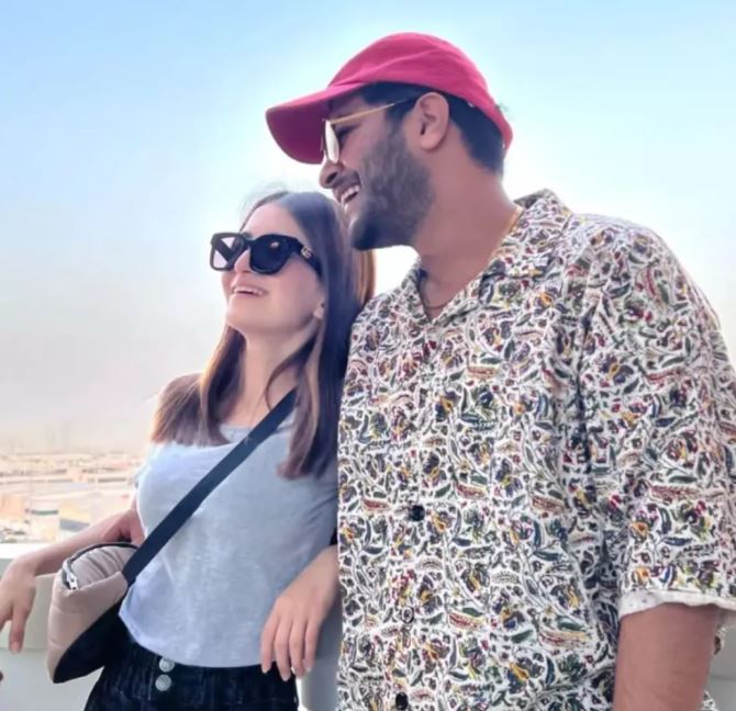 Newly Engaged Merub Ali And Asim Azhar Vacationing In Dubai