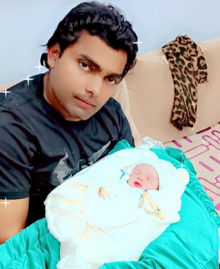 Umar Akmal Shares Good News With Fans