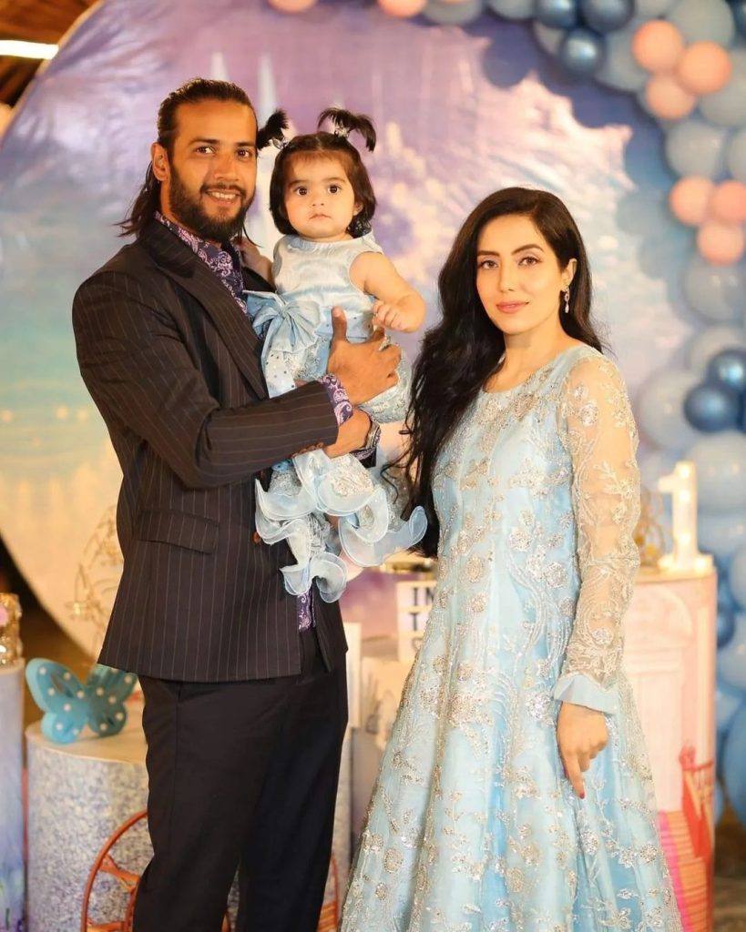 Imad Wasim New Family Pictures from Turkey