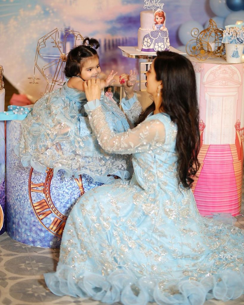 Pictures from Inaya Imad Wasim's First Birthday Party