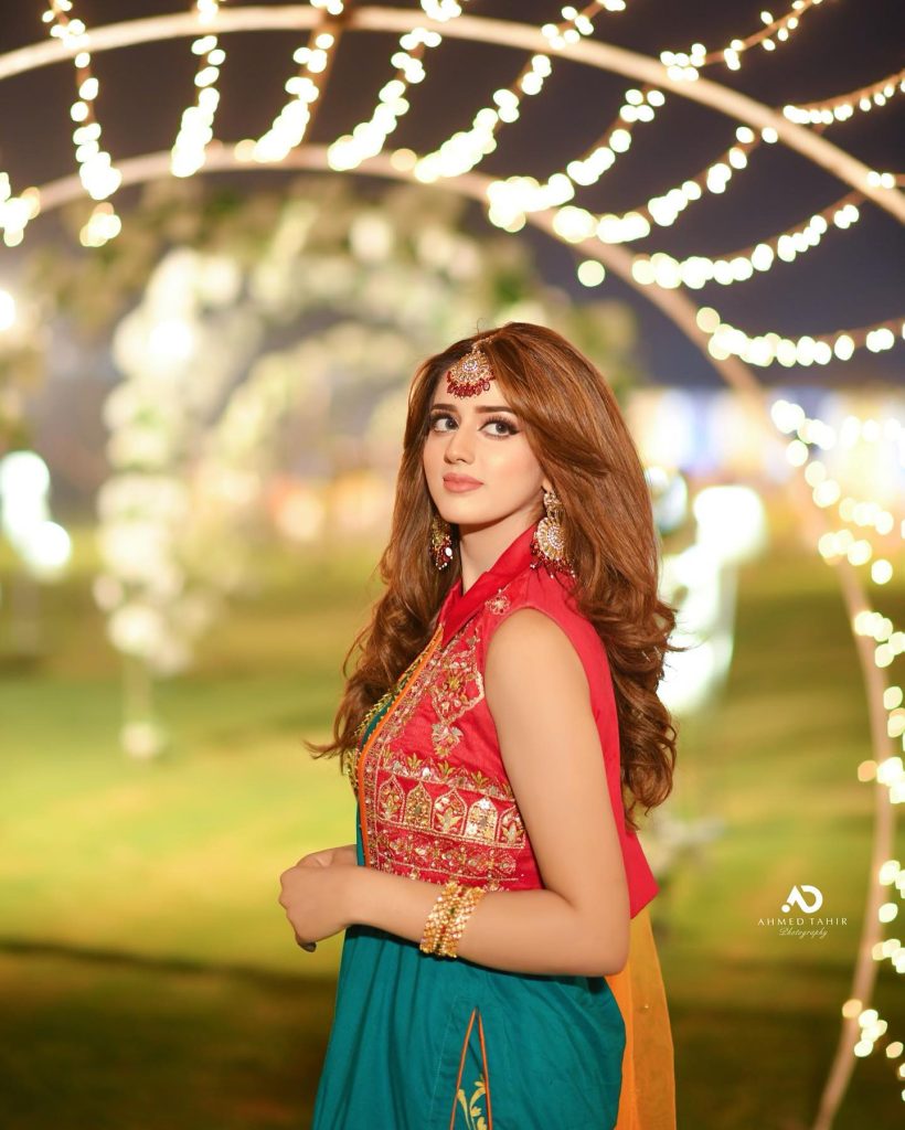 Jannat Mirza's Enchanting Clicks From A Recent Wedding Event