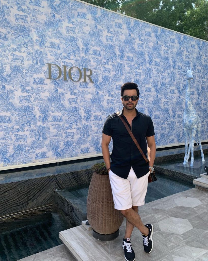 Junaid Khan's Latest Vacation Pictures From Dubai