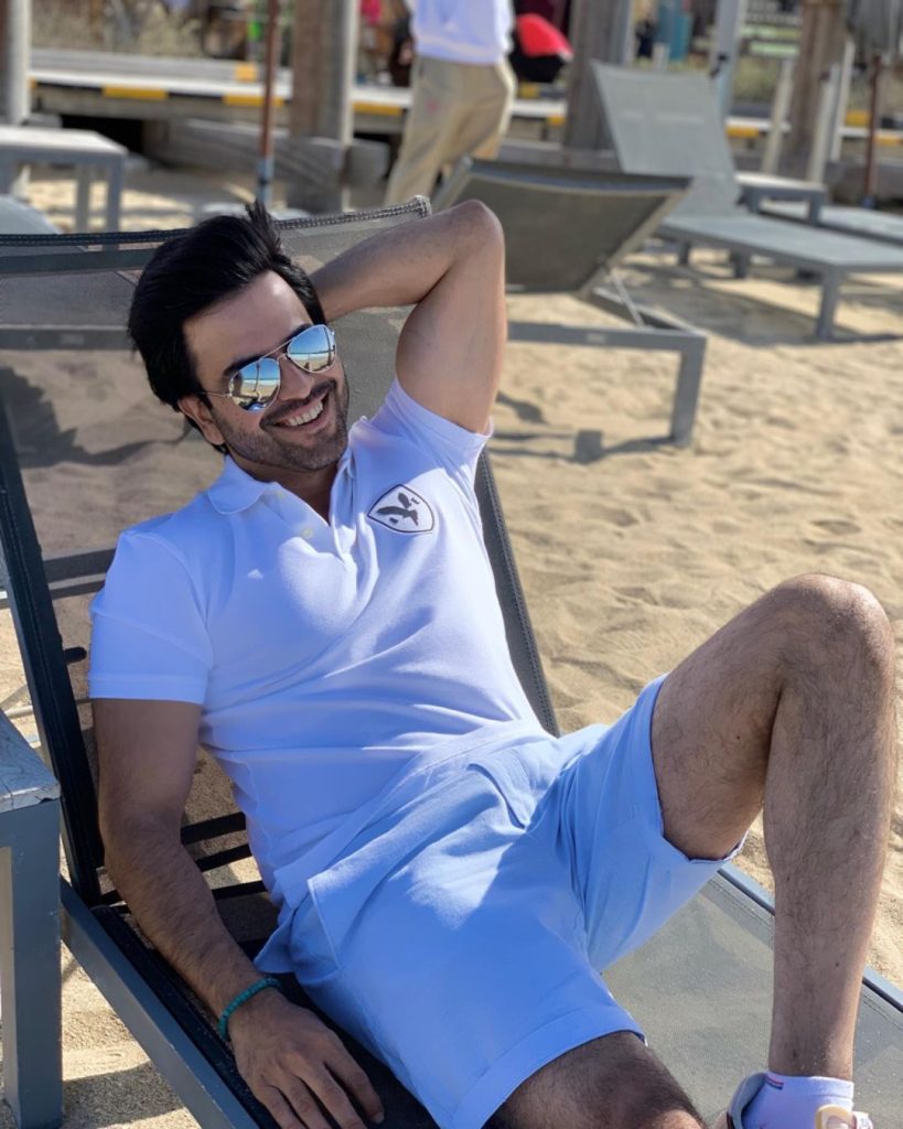 Junaid Khan's Latest Vacation Pictures From Dubai