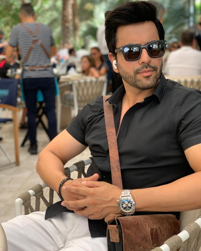 Junaid Khan's Latest Vacation Pictures From Dubai