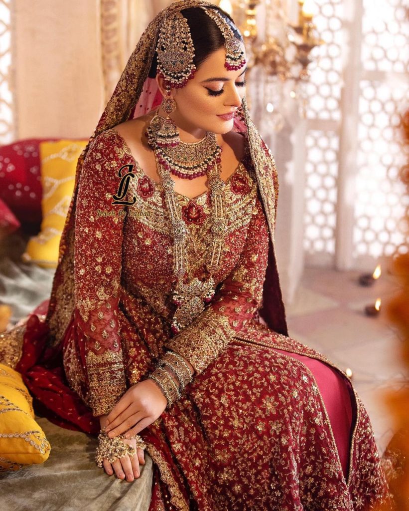 Minal Khan Flaunts Luxurious Look In Her Latest Bridal Shoot