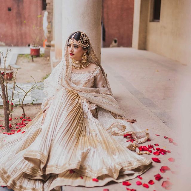 Actress Sehar Khan Flaunts Elegance In Her Latest Bridal Shoot