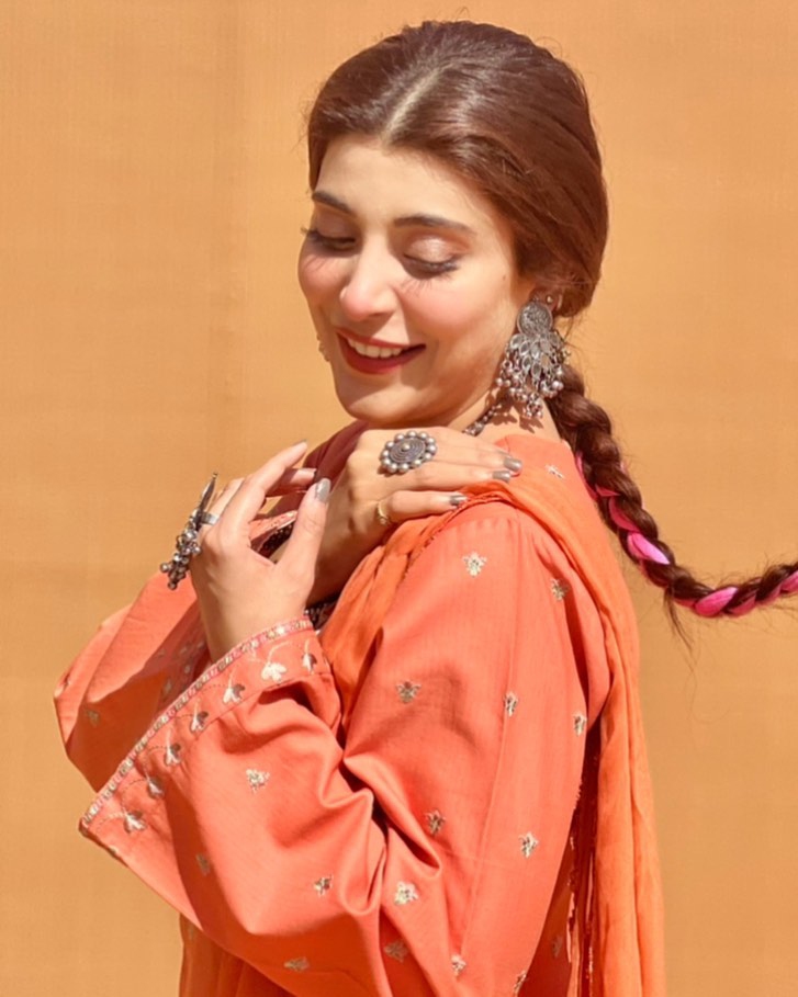 Urwa Hocane & Mawra Hocane Photoshoot For UxM Summer Eid Collection