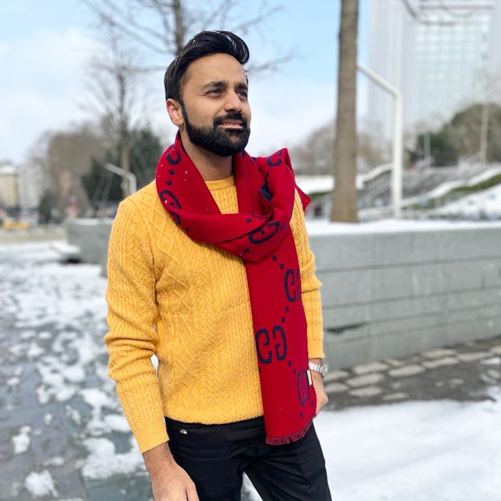 News Anchor Waseem Badami’s Latest Clicks From Turkey