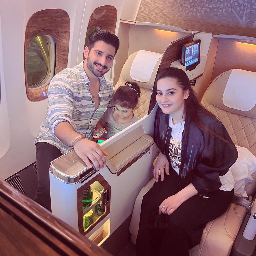 Aiman Khan and Muneeb Butt Pictures From Dubai Travel