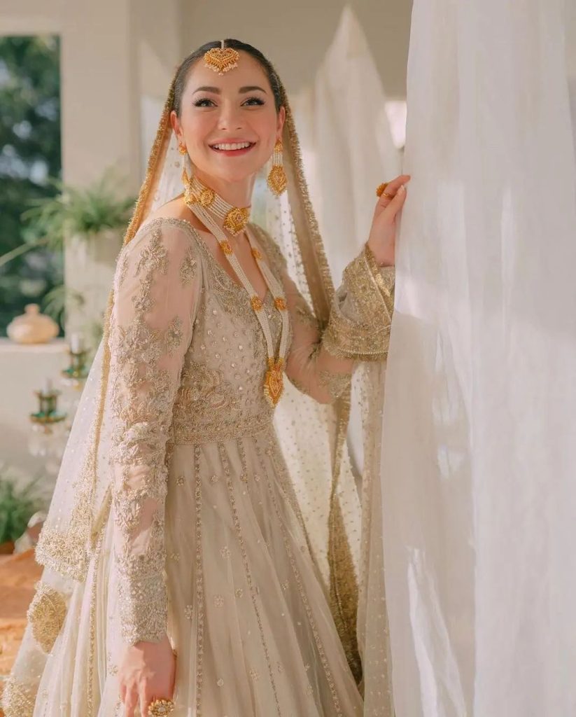 Hania Aamir Is An Inspiration For Nikkah Brides In Her Latest Clicks
