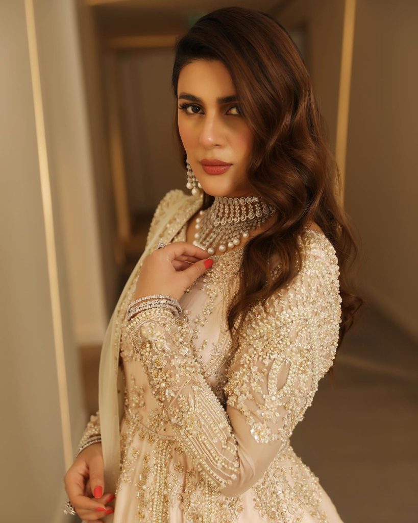 Kubra Khan's Latest Beautiful Bridal PhotoShoot