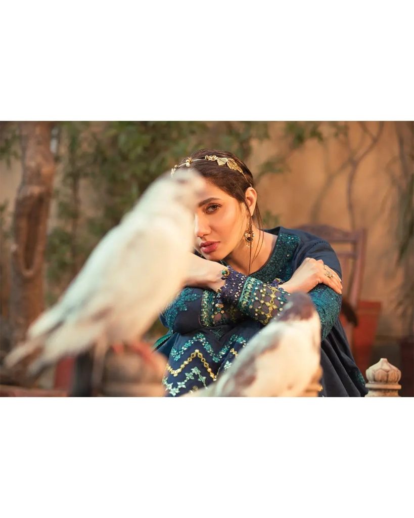 Mahira Khan Stuns In Maria B Lawn 2022 Collection