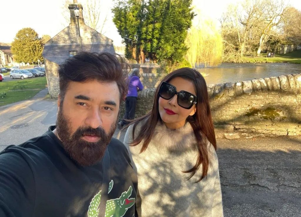 Nida Yasir Vacationing In UK with Husband Yasir Nawaz